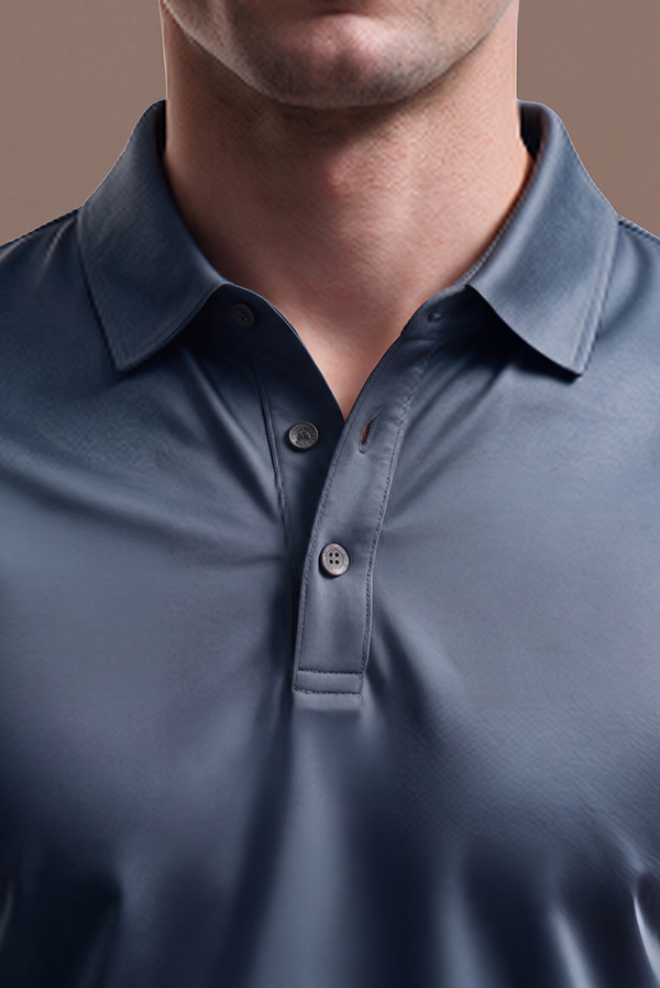 Blaues Imperial-Polohemd
